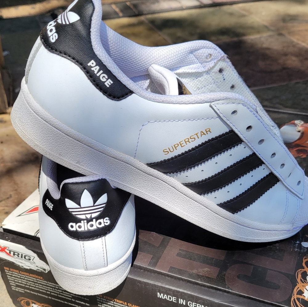 Adidas Superstar Men's size 8½ US 42 EU White Black Custom - Picture 1 of 16